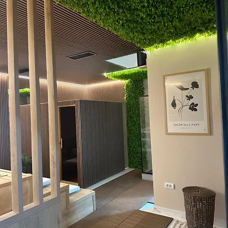Apartament Gencian *